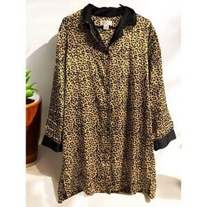 CABERNET Leopard Animal Print Silky‎ Button Down Nightgown Size M Nightshirt